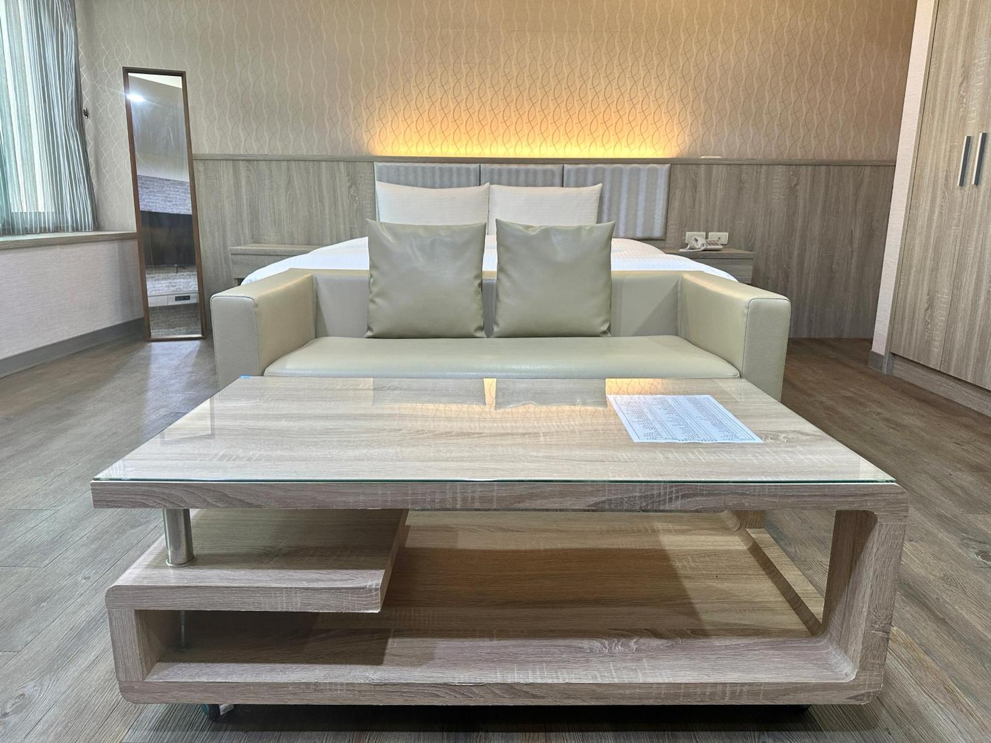 Mei Hotel Taichung Dış mekan fotoğraf