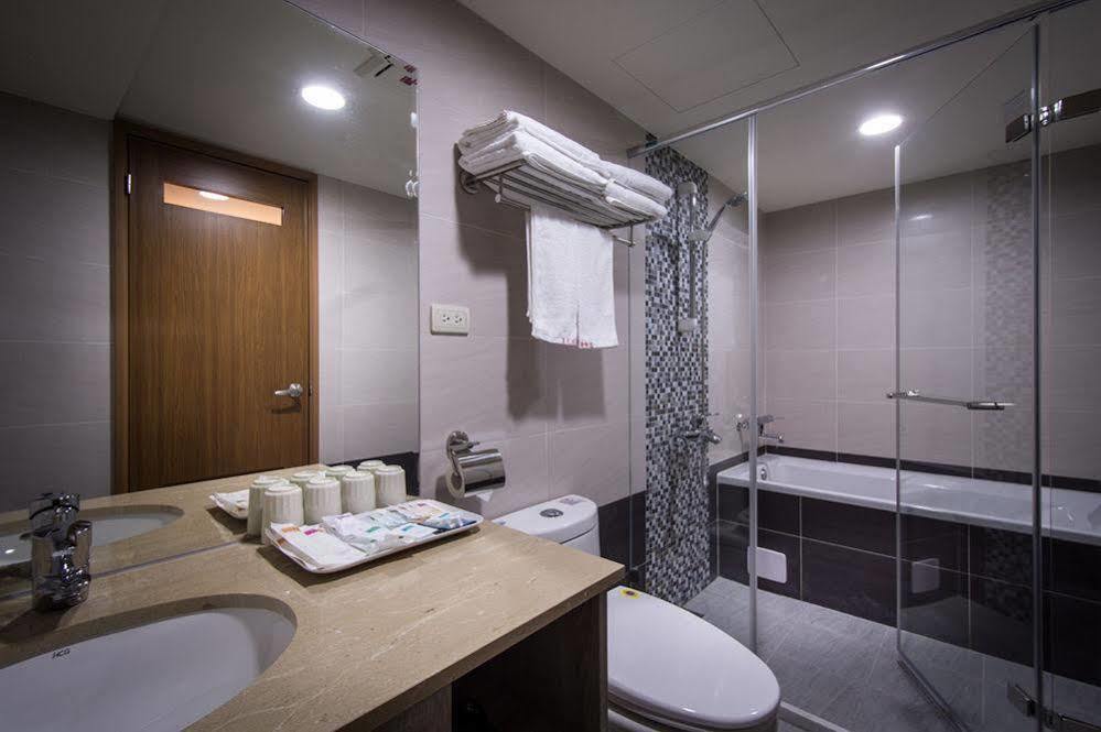 Mei Hotel Taichung Dış mekan fotoğraf